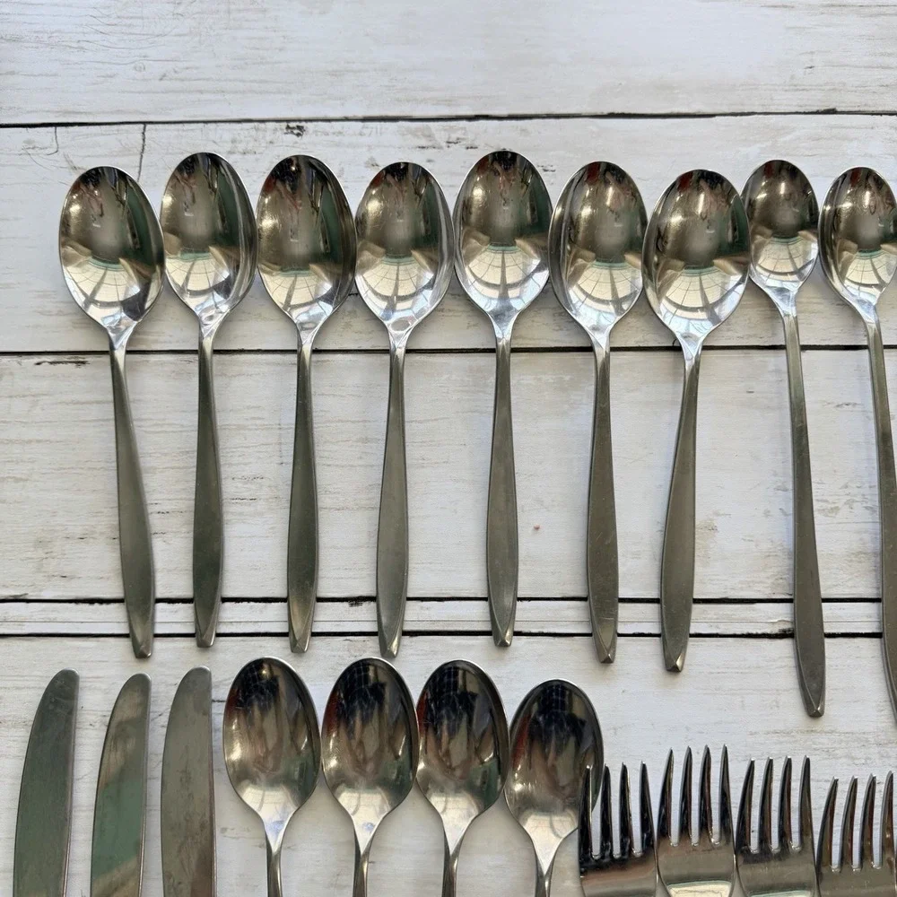 International Silver preowned good